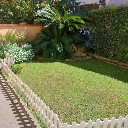 Carrie's - Roma Apartment Fiumicino